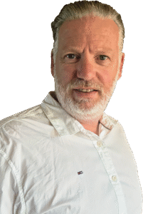 Henk de Vries uitgesneden